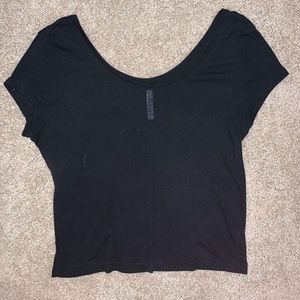 Aeropostale Cropped black shirt